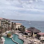 Medano Beach Suites