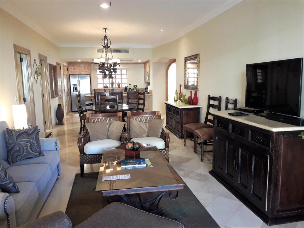 Gorgeous In Cabo With Ocean And Lands End View, Private Swimmable Beach, Pools, Sleeps 8 *