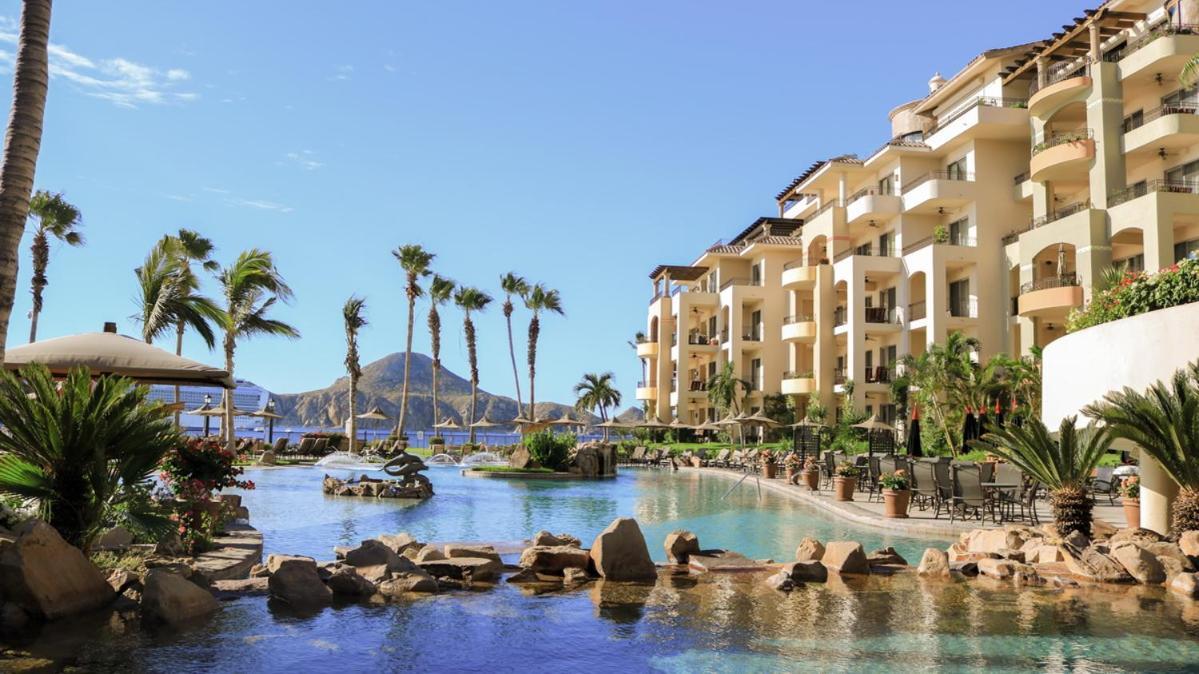 Gorgeous In Cabo With Ocean And Lands End View, Private Swimmable Beach, Pools, Sleeps 8 Apartahotel *