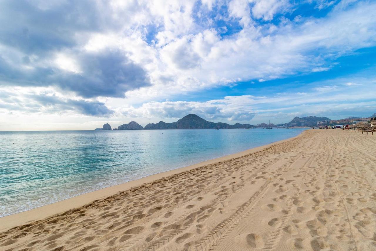 Apartahotel Gorgeous In Cabo With Ocean And Lands End View, Private Swimmable Beach, Pools, Sleeps 8 Cabo San Lucas