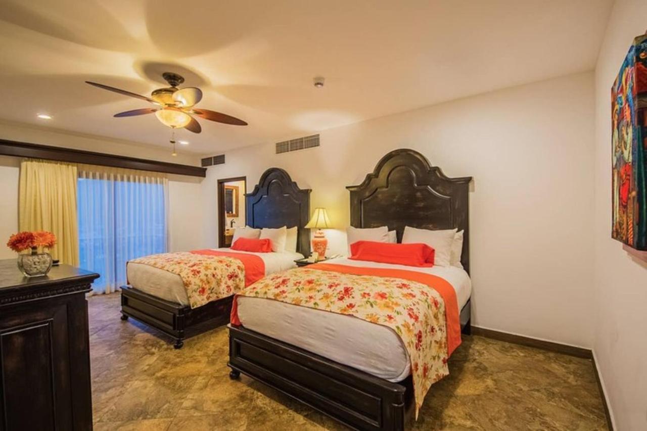 Hacienda * Cabo San Lucas