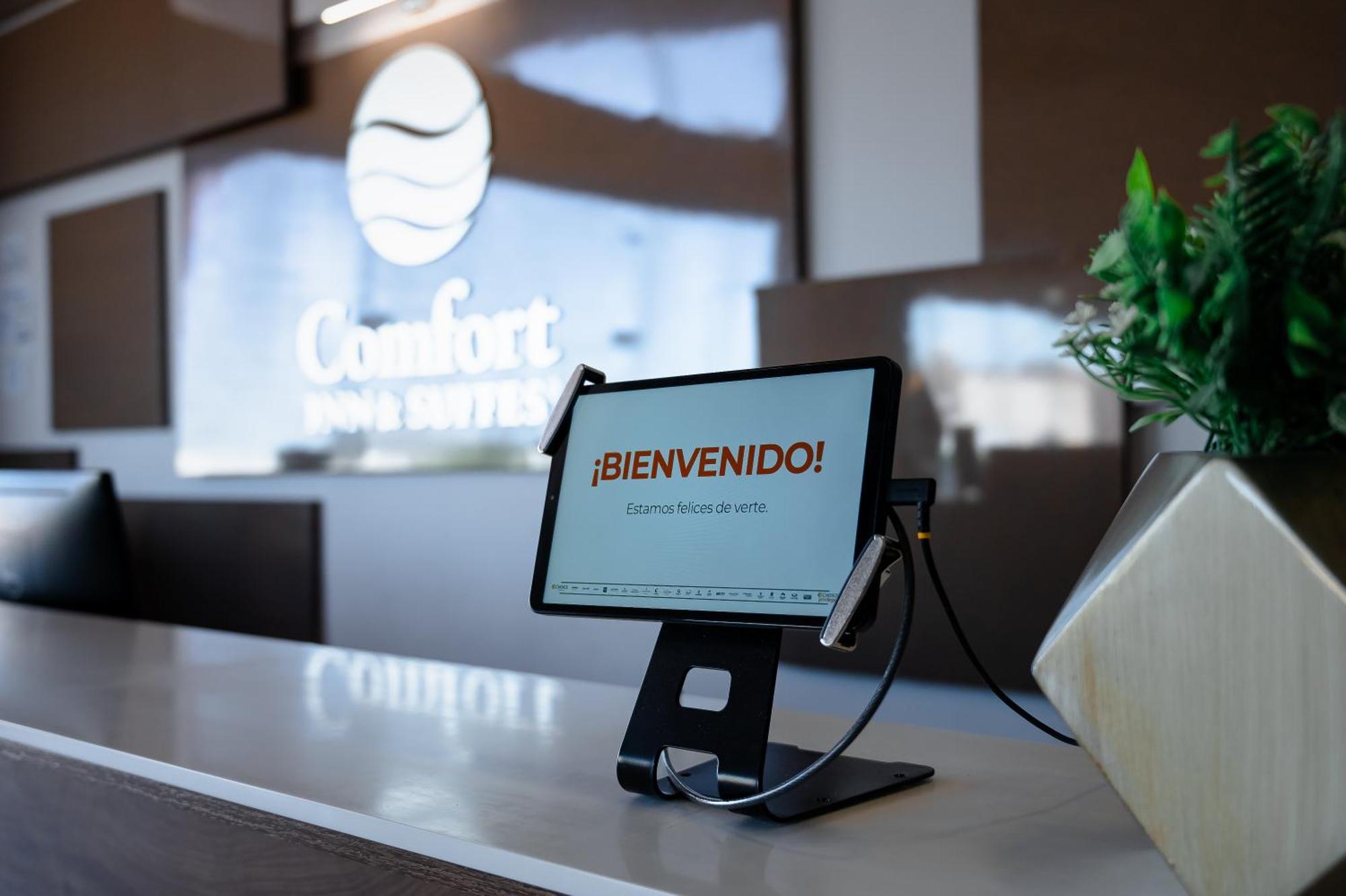 Hotel Comfort Inn&suites Cabos