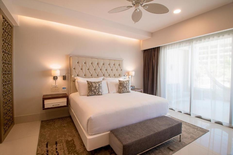Resort Garza Blanca Cabos *