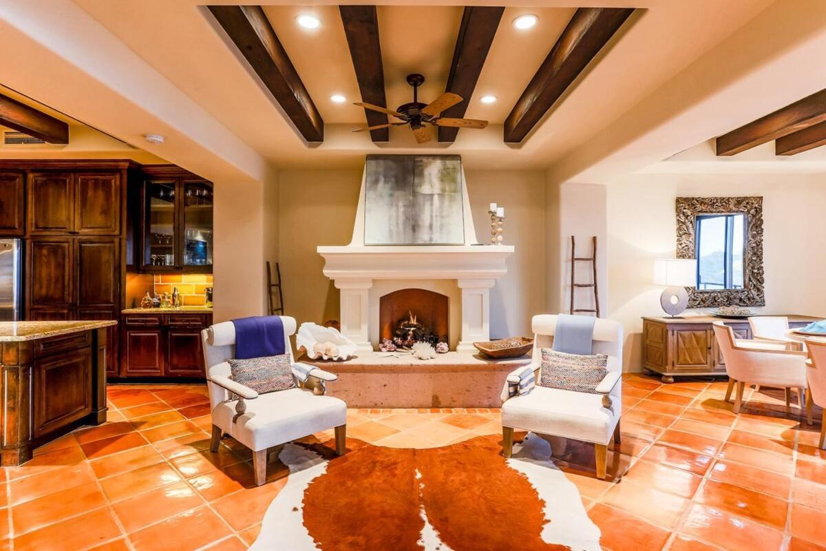 Exclusive Penthouse Jacuzzi & Private Access * Cabo San Lucas