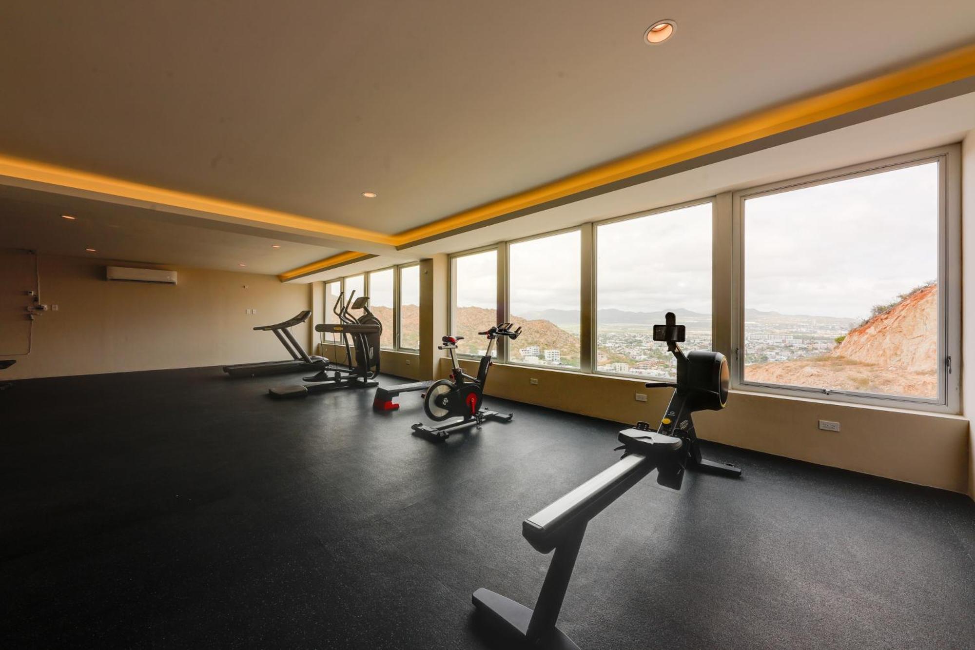 Luxe Mtn Retreat With Pool Access And Sea View! Cabo San Lucas