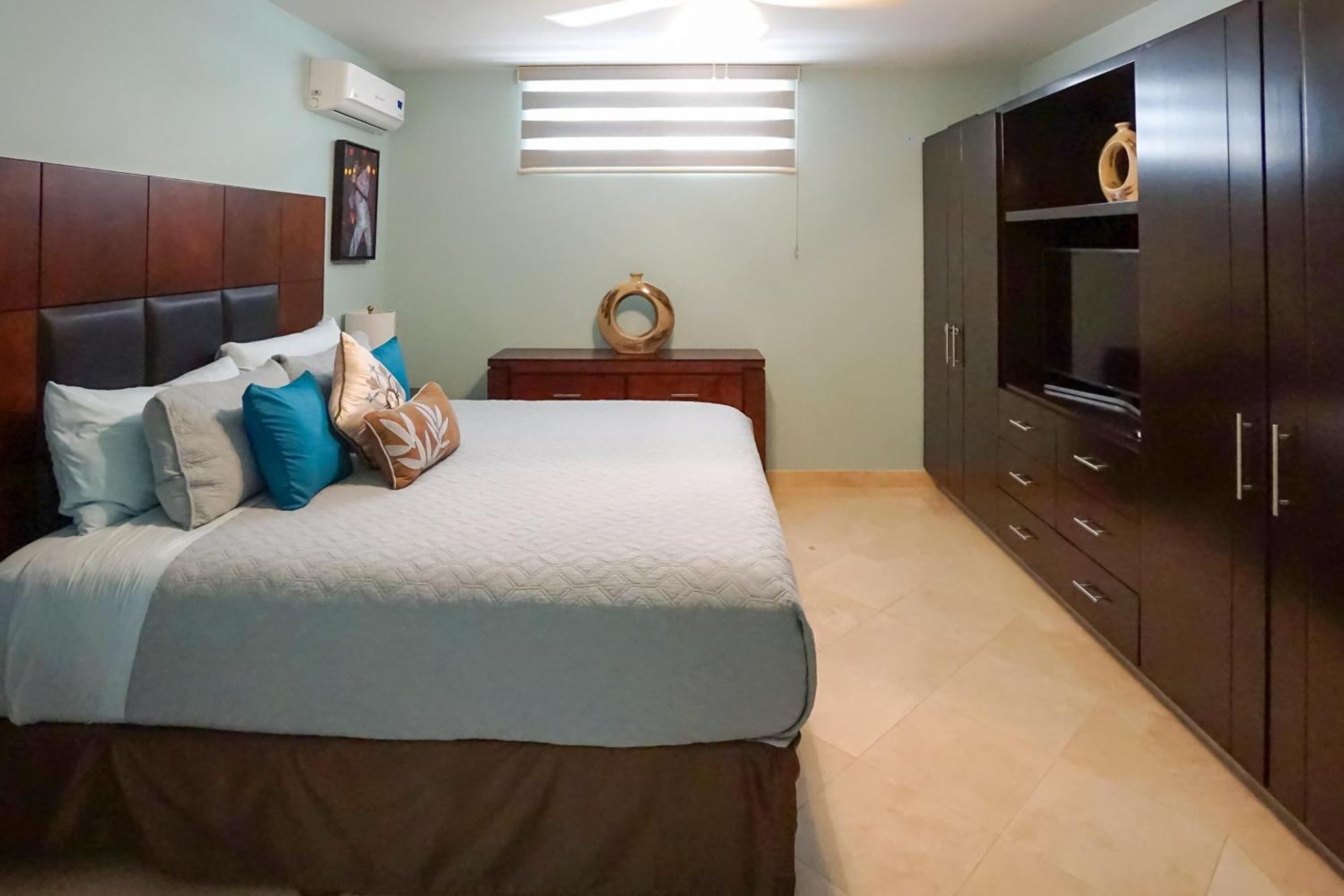 Luxe Mtn Retreat With Pool Access And Sea View! Apartment