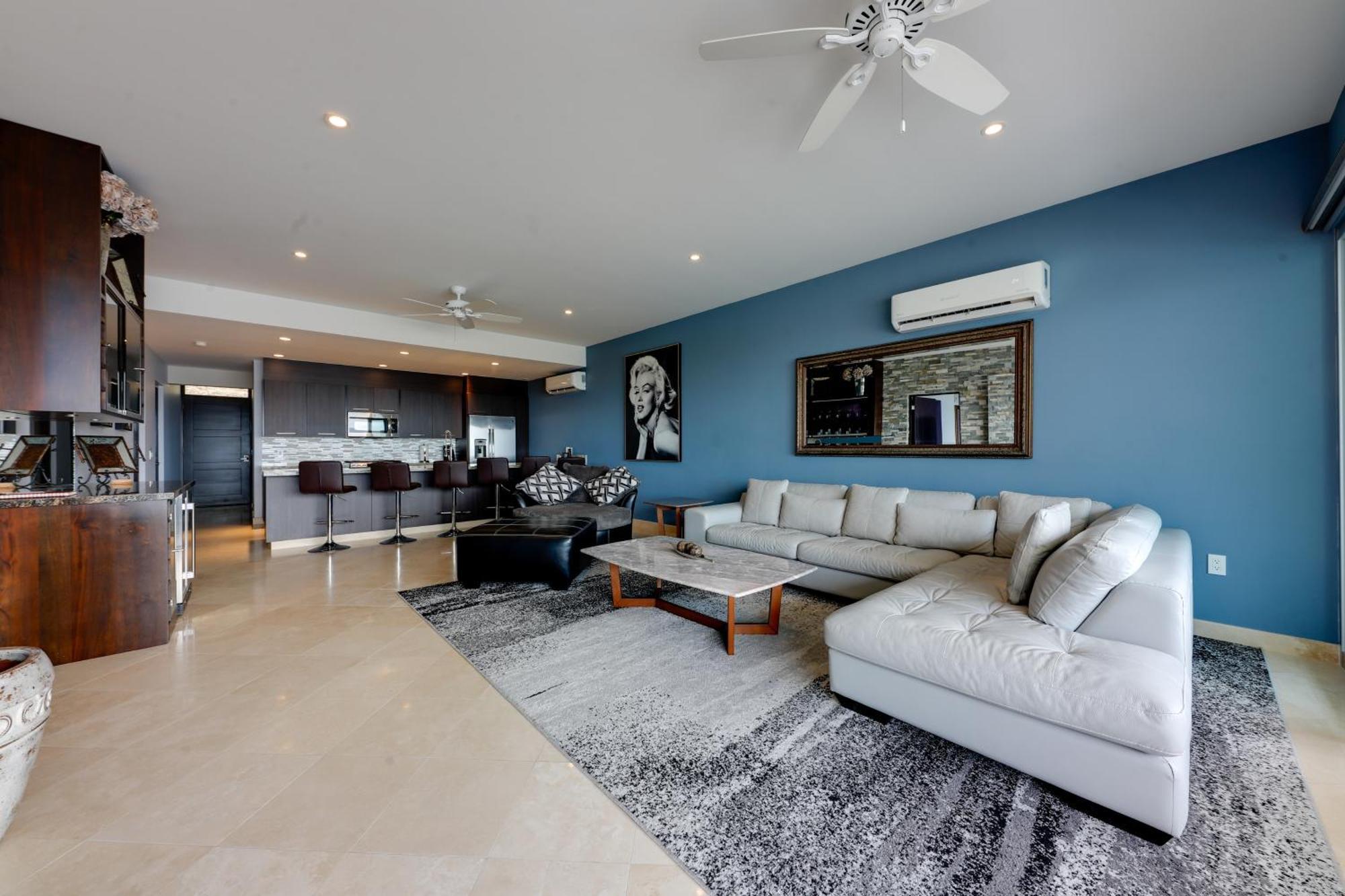 Apartment Luxe Mtn Retreat With Pool Access And Sea View! *