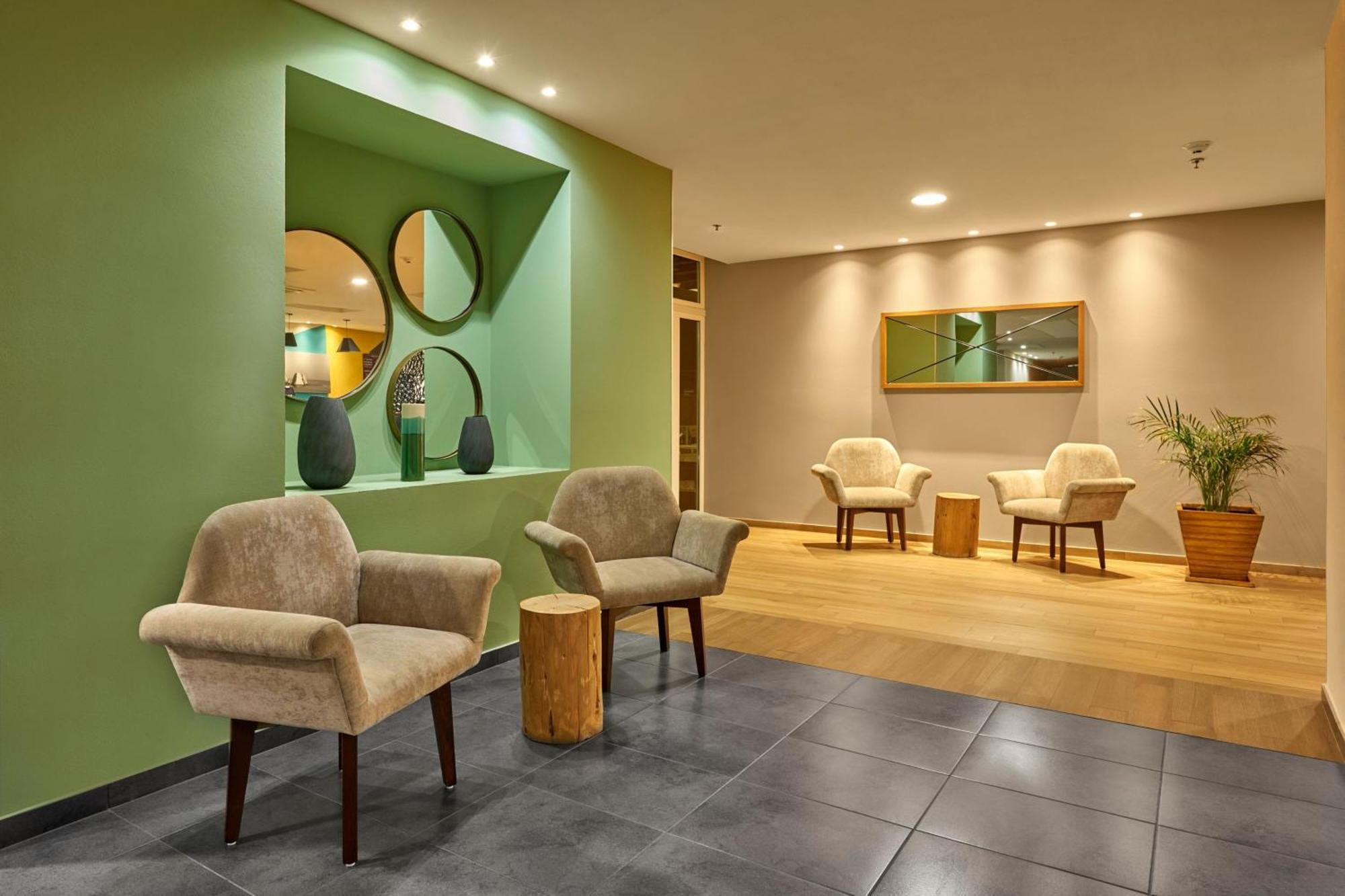 Apartahotel Express By Marriott Cabo San Lucas
