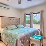 Marina Sol Los Cabos Haven - Walk to Medano Beach!