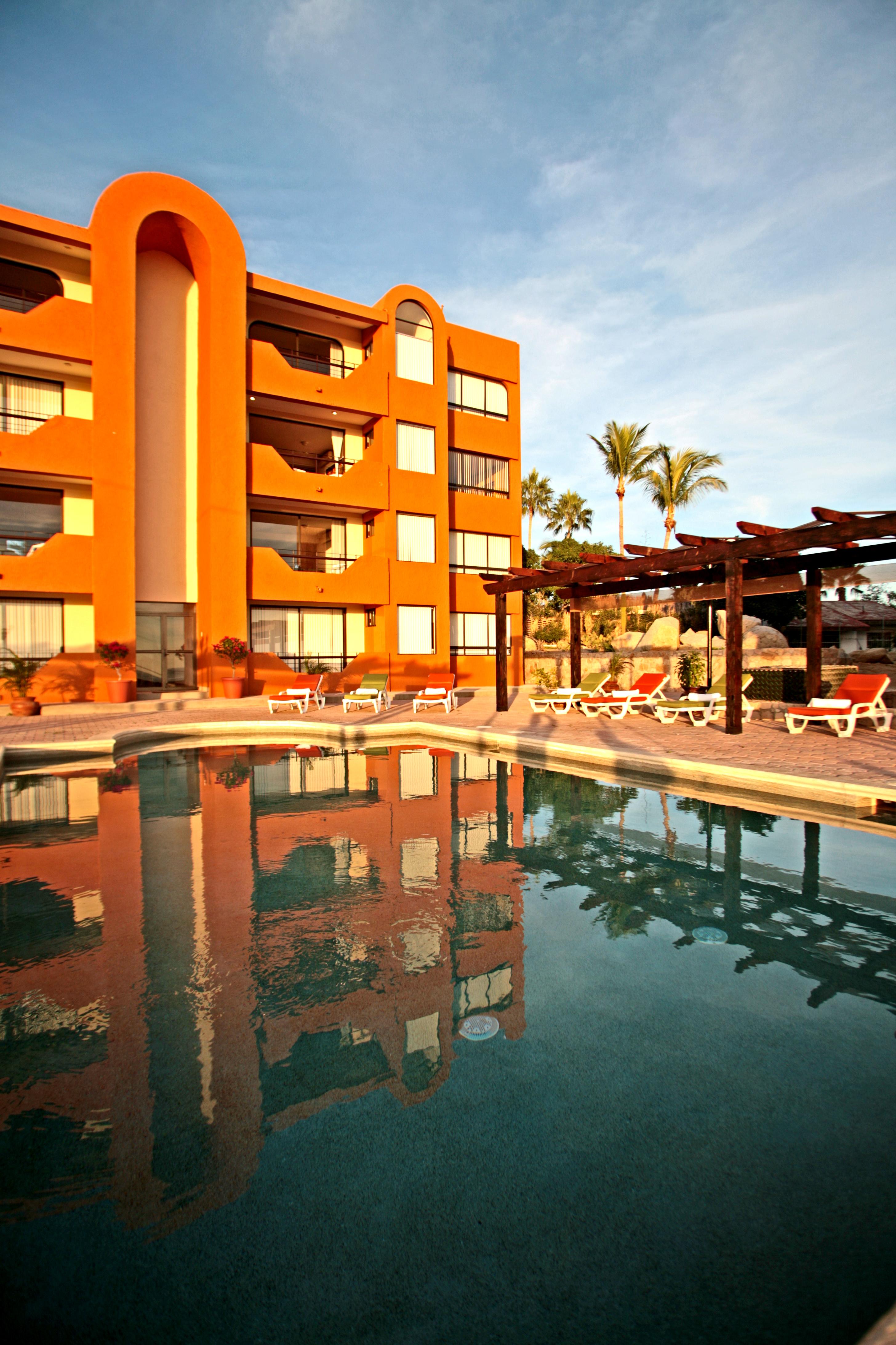 Hotel Sunrock Cabo San Lucas
