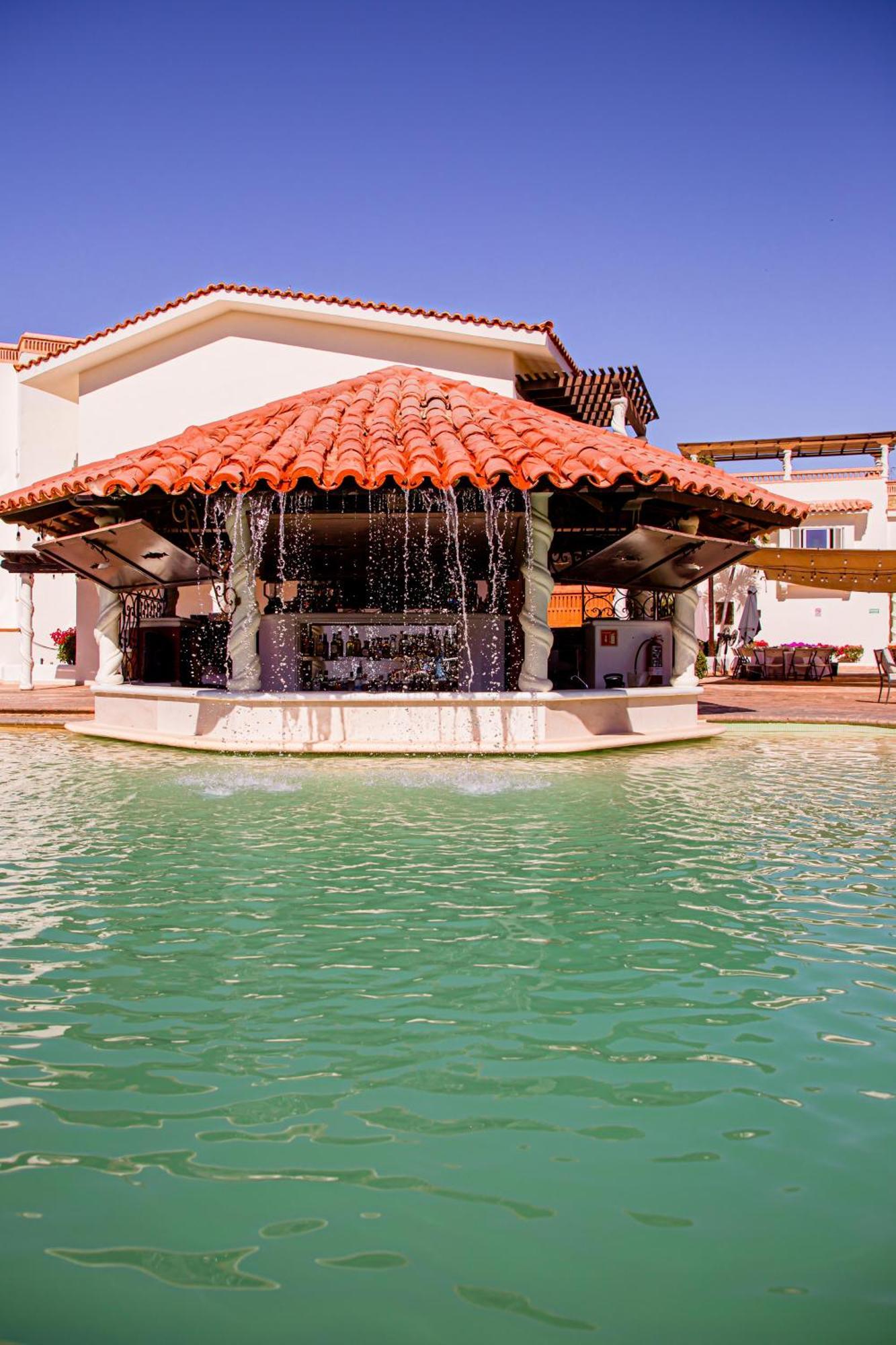 Cabos Golf Resort 4*